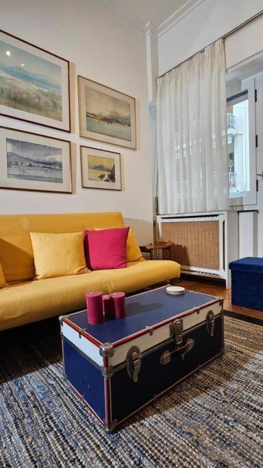 Artistico Two-Bedroom Apartment In Kolonaki Athens Luaran gambar